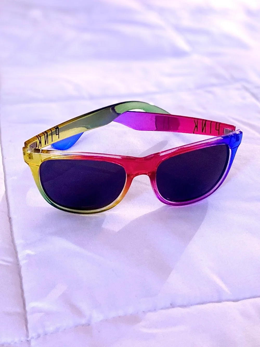 Victoria’s Secret Pink 🌈  VS Rainbow Classic Wayfarer Unisex Pride Accessory